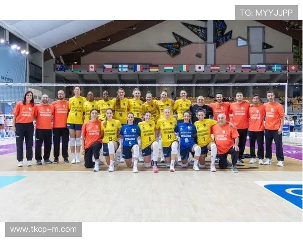 女排瑞士精英赛:各国顶级球队争锋激战 展现卓越技艺和团队合作精神 女排瑞士精英赛:各国顶级球队争锋激战 展现卓越技艺和团队合作精神